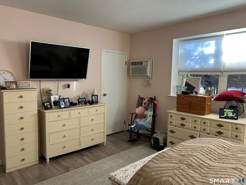 Tiny photo for 1070 New Haven Avenue #APT 47, Milford, CT 06460 (MLS # 24149263)