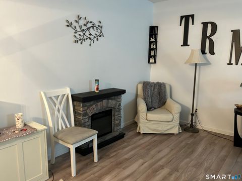 Tiny photo for 1070 New Haven Avenue #APT 47, Milford, CT 06460 (MLS # 24149263)