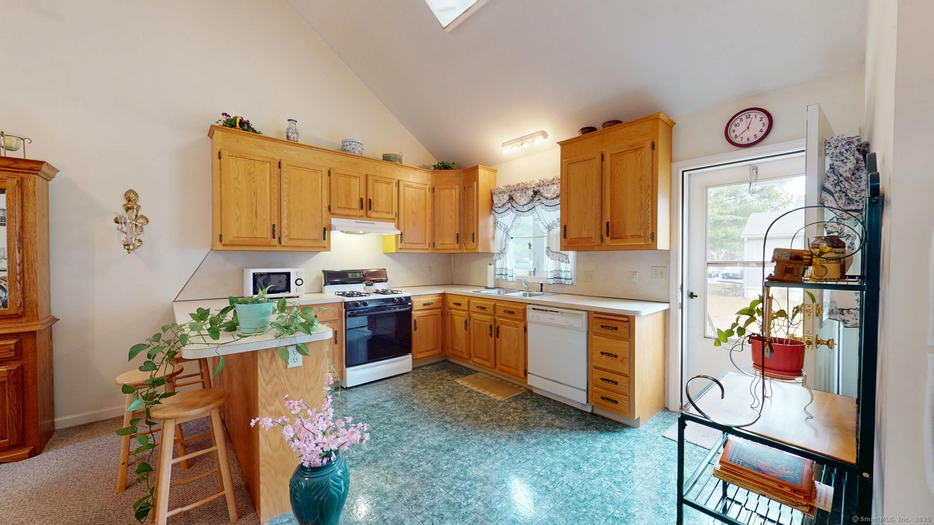 304 Brainard Road #27, Enfield, Connecticut image 6