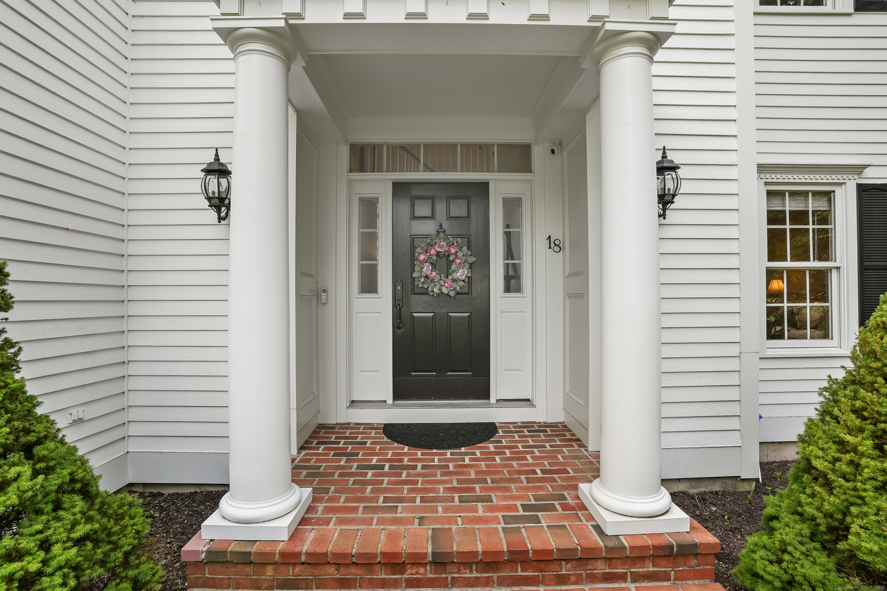 18 Merlins Lane