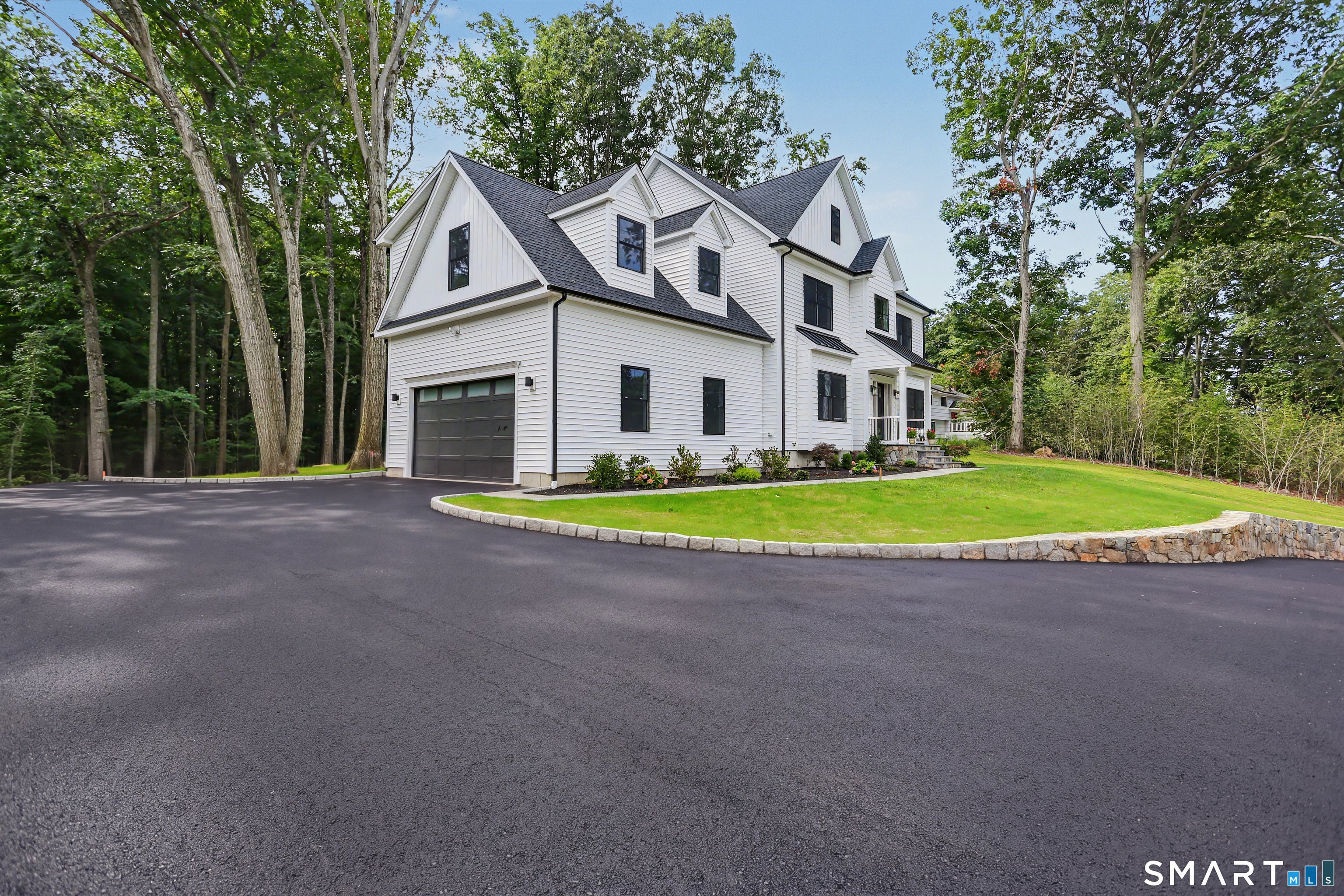 18 Timberlane Trail