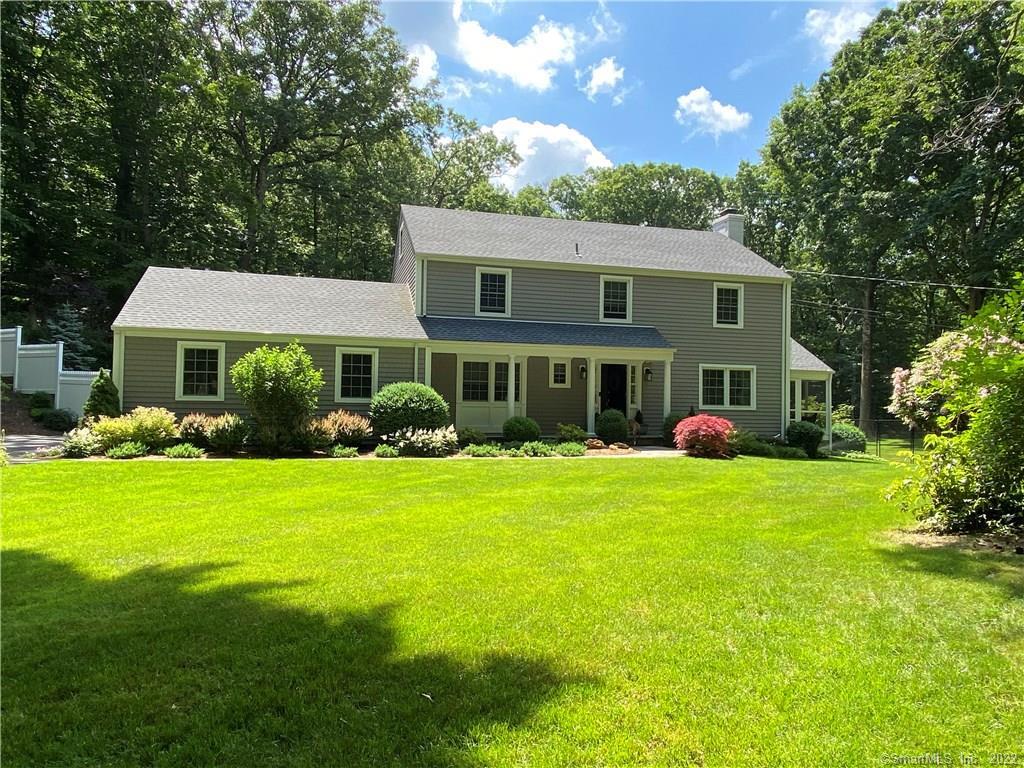 Photo 1 of 131 Mariomi Road, New Canaan, Connecticut, $1,399,000, Web #: 170314034