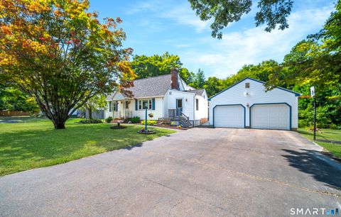 Photo of 183 Aston Lane, Middletown, CT 06457 (MLS # 24147716)