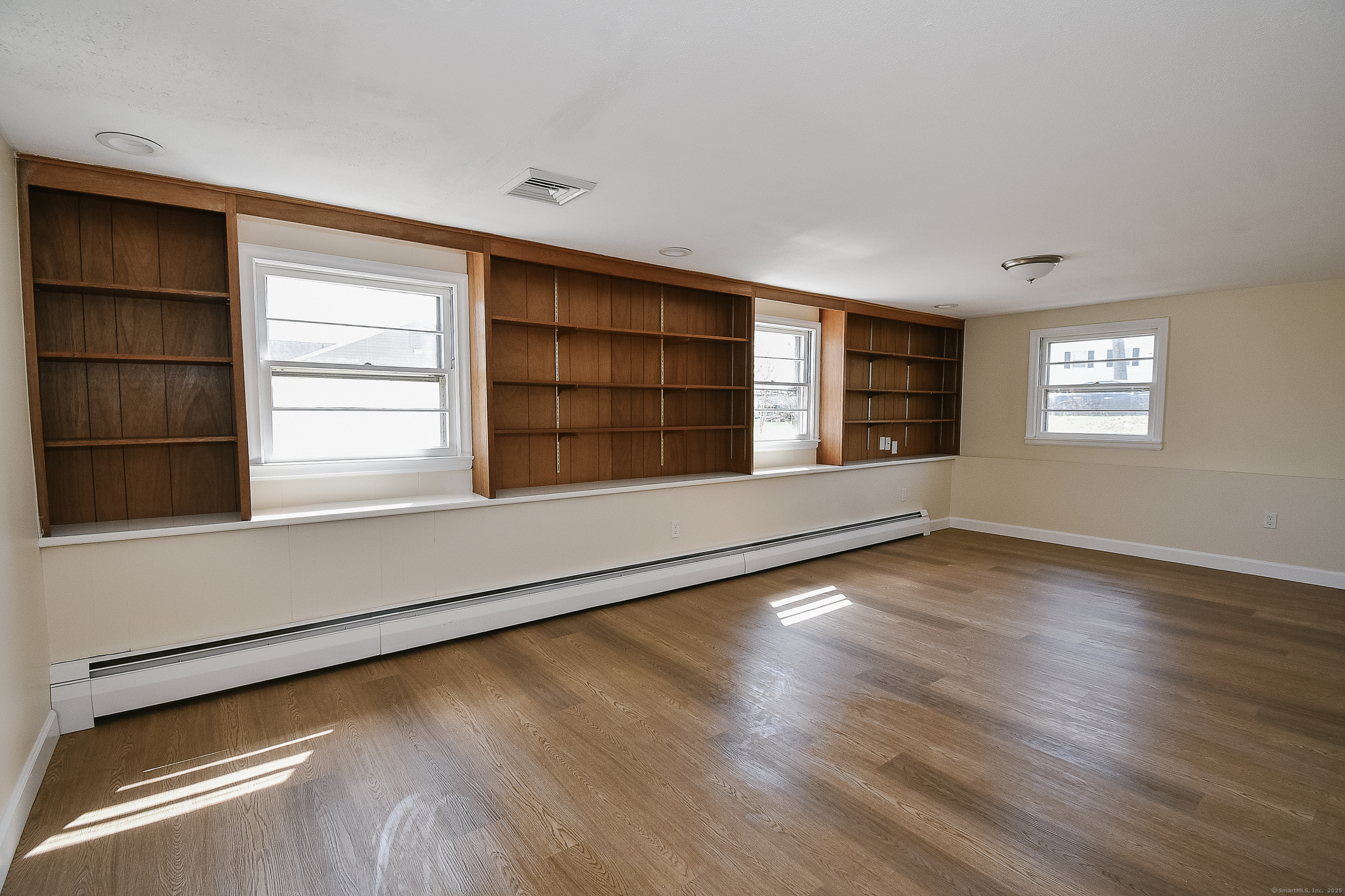40 Dogwood Drive, New Britain, Connecticut image 31