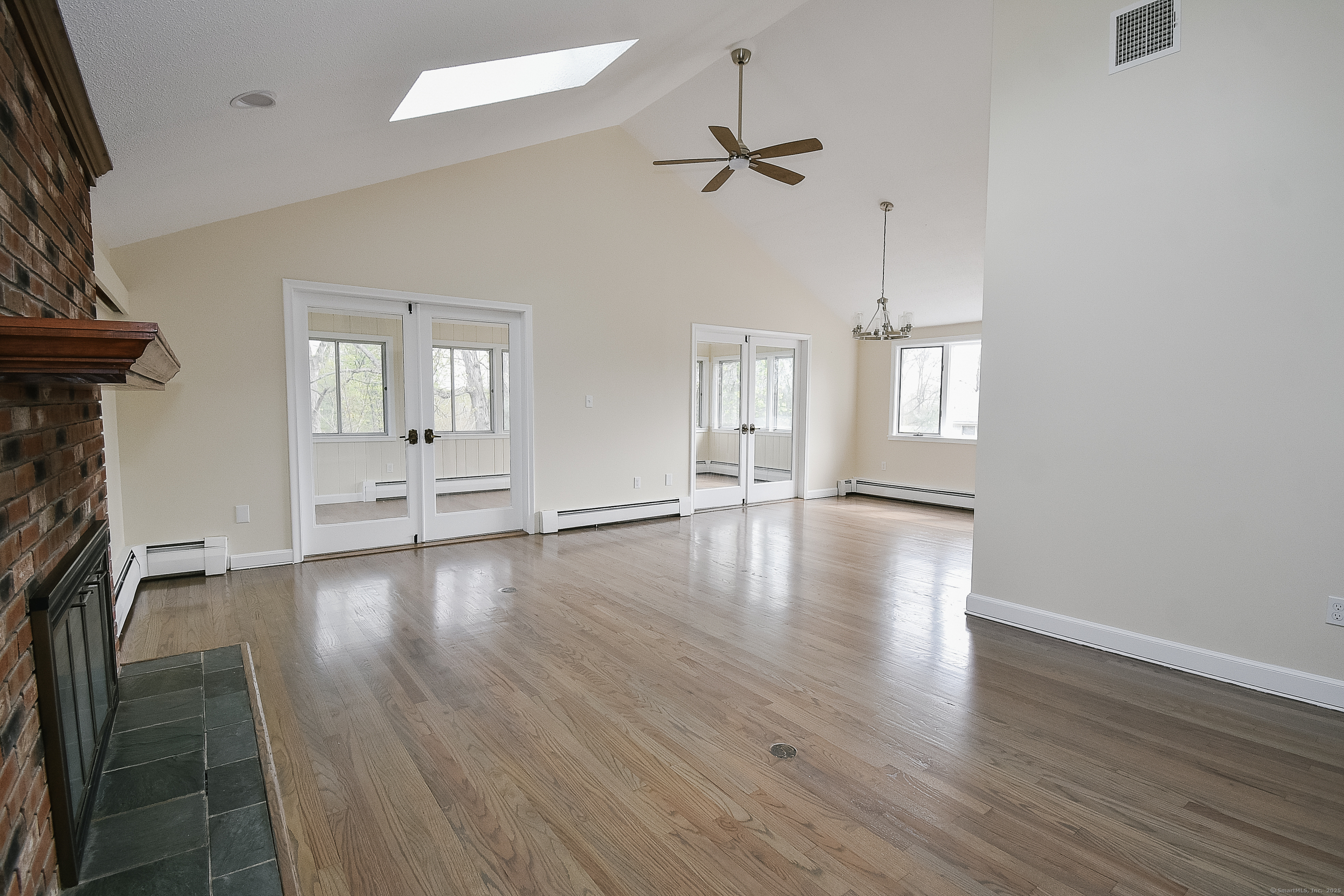 40 Dogwood Drive, New Britain, Connecticut image 2