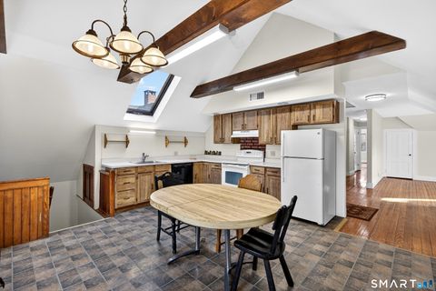 Tiny photo for 339 Willow Street #3, New Haven, CT 06511 (MLS # 24163441)