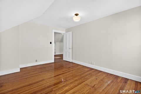 Tiny photo for 339 Willow Street #3, New Haven, CT 06511 (MLS # 24163441)
