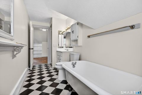 Tiny photo for 339 Willow Street #3, New Haven, CT 06511 (MLS # 24163441)