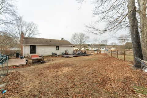 A home in Killingly