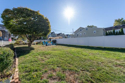 Tiny photo for Greenwich, CT 06831 (MLS # 24134036)