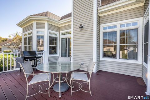 Tiny photo for 6 Spy Glass Circle #6, Bloomfield, CT 06002 (MLS # 24153290)