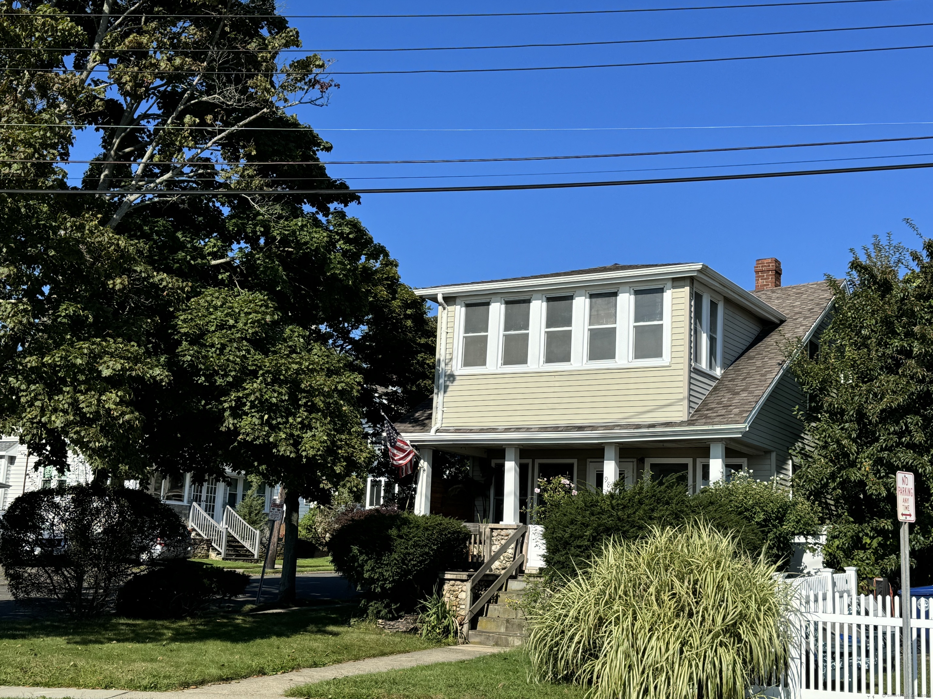 Rental Property at 980 Ocean Avenue, West Haven, Connecticut - Bedrooms: 3 
Bathrooms: 2 
Rooms: 6  - $3,700 MO.