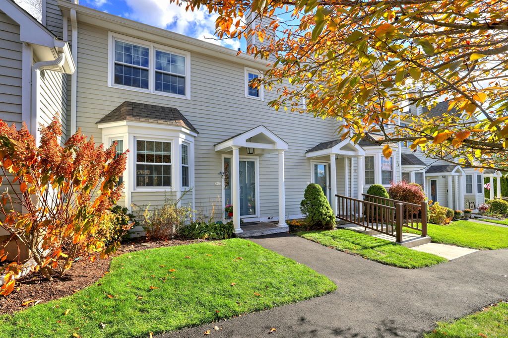 Photo of 6 Cypress Lane #2, Wallingford, CT 06492 (MLS # 24137222)