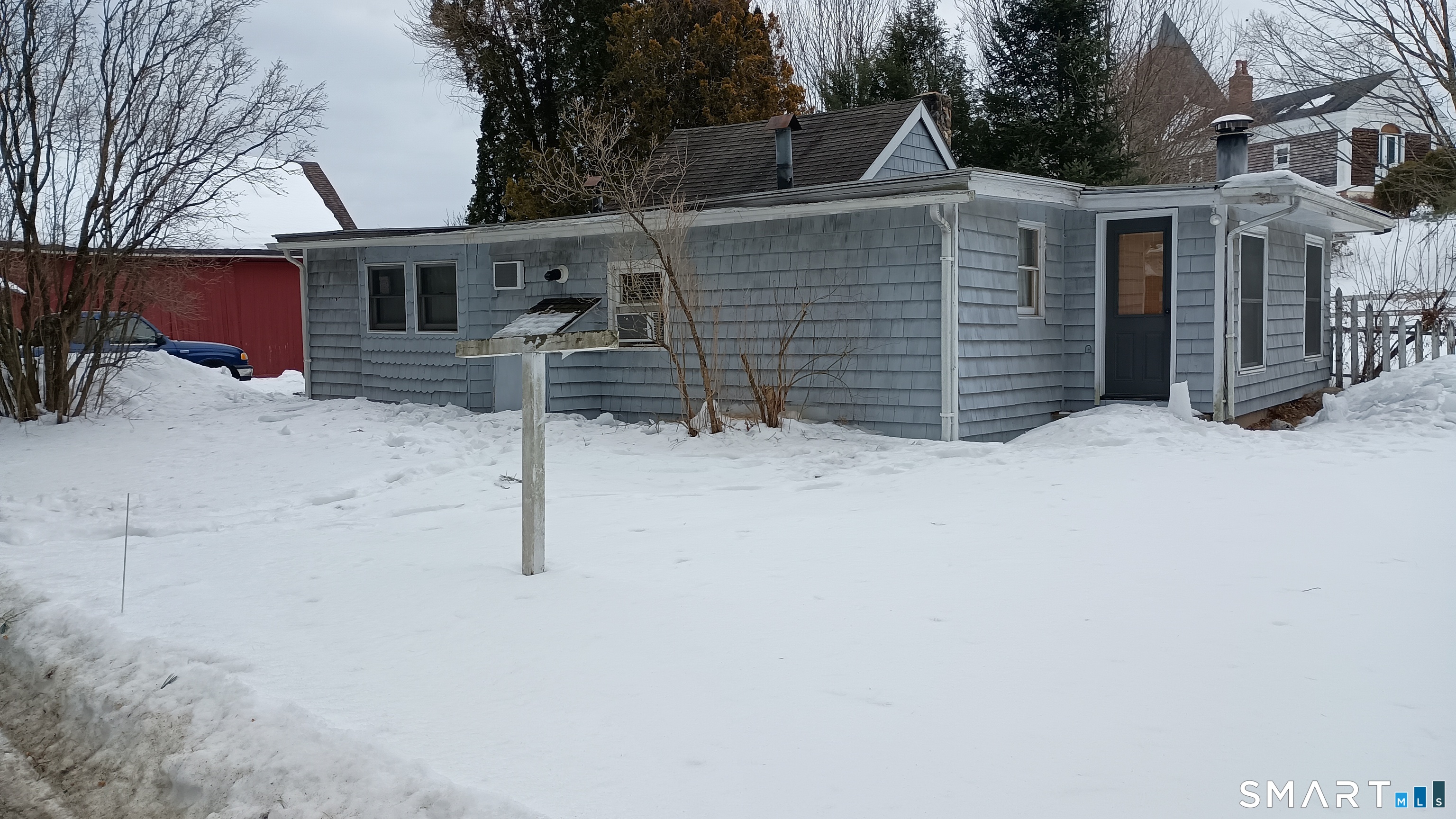 2581 Litchfield Road