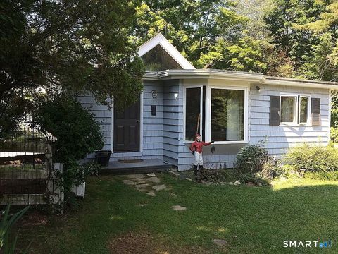 Photo of 2581 Litchfield Road, Watertown, CT 06795 (MLS # 24154681)