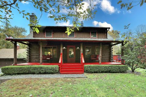 89 Norwich Salem Turnpike Montville CT 06370