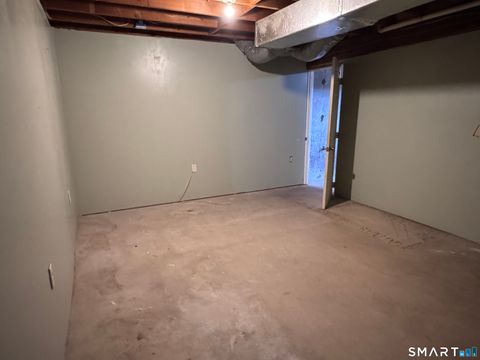 Tiny photo for 10 Dibble Hollow Lane #10, Windsor Locks, CT 06096 (MLS # 24164420)