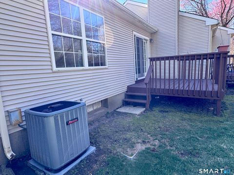 Tiny photo for 10 Dibble Hollow Lane #10, Windsor Locks, CT 06096 (MLS # 24164420)