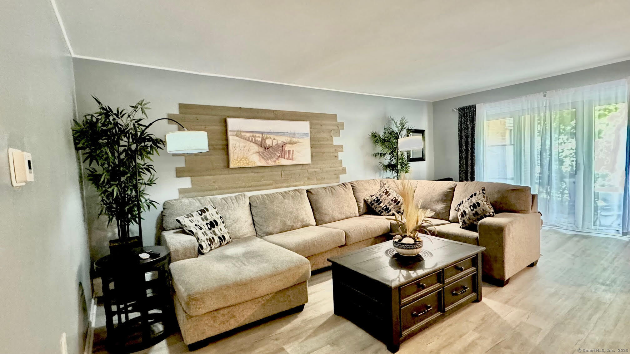 208 Flax Hill Road #APT 33, Norwalk, Connecticut image 2