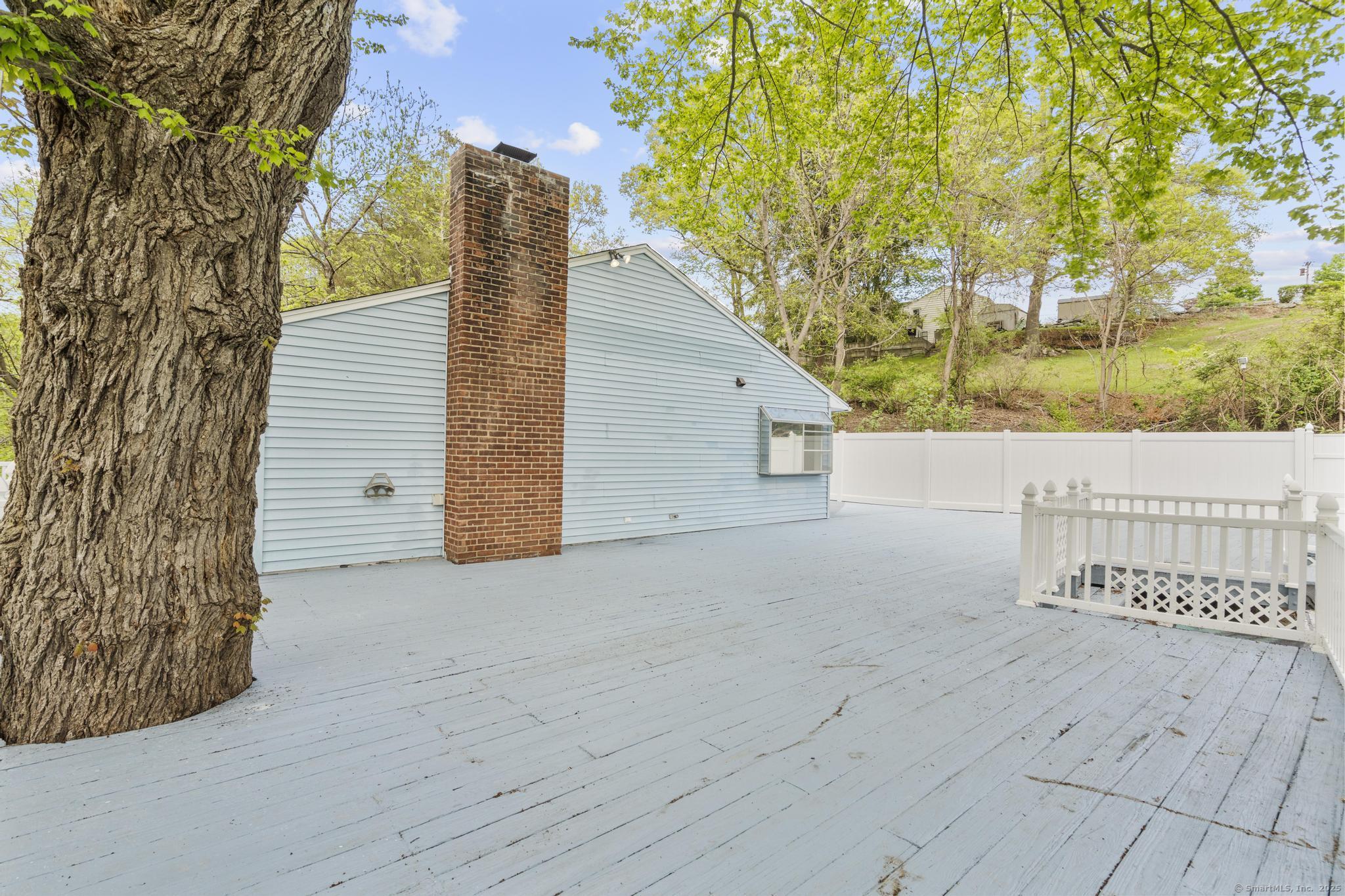 83 Greenwood Street, Watertown, Connecticut image 37