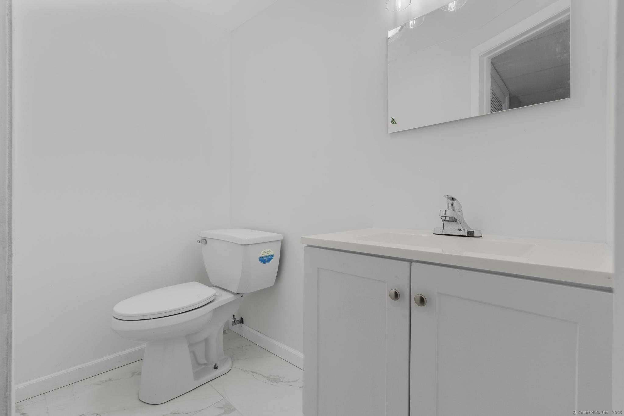 83 Greenwood Street, Watertown, Connecticut image 14