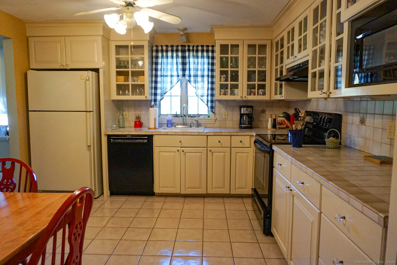 2 Oxford Drive, Middlefield, Connecticut image 20