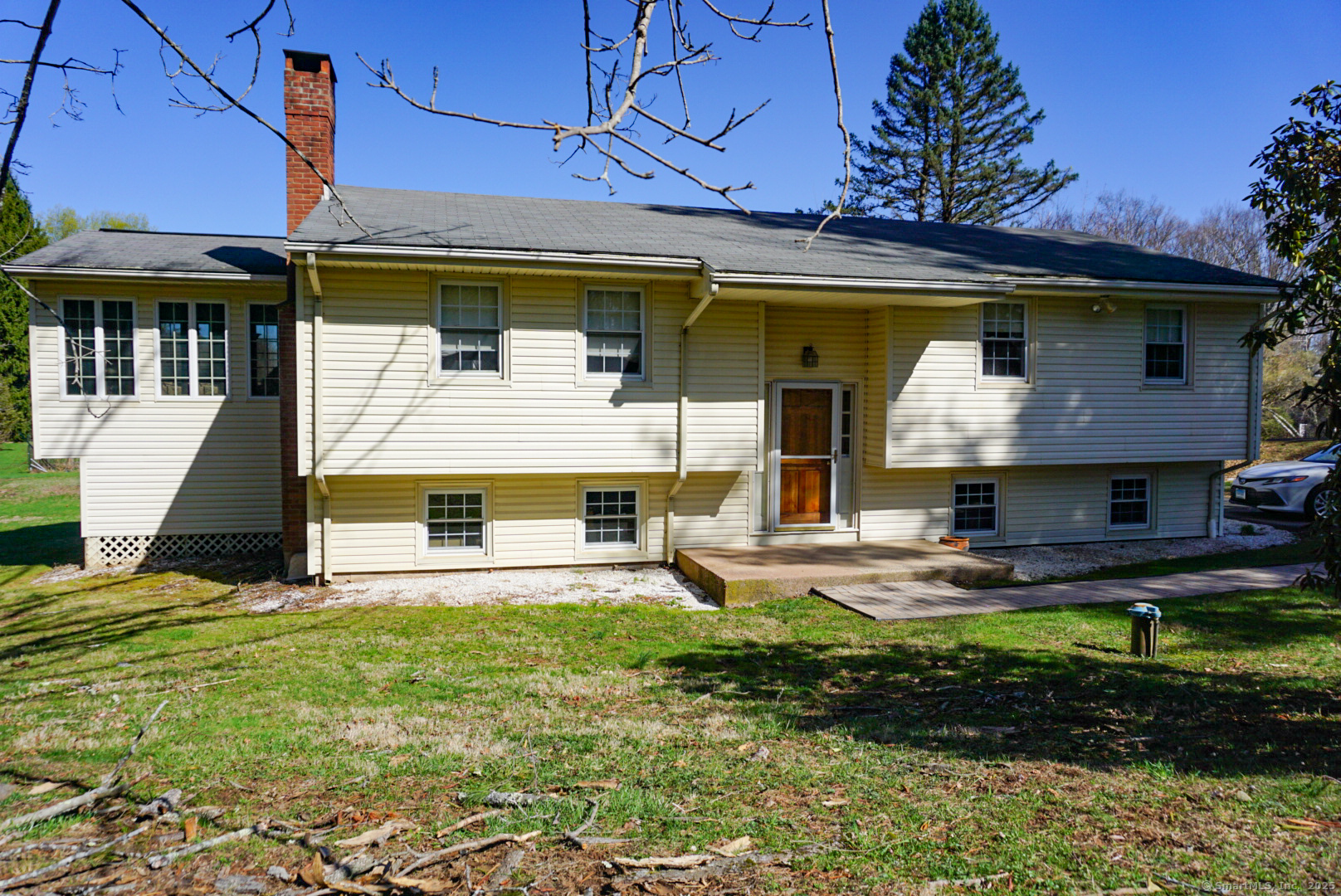 2 Oxford Drive, Middlefield, Connecticut image 1
