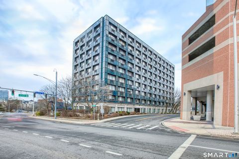 Photo of 300 Broad Street #305, Stamford, CT 06902 (MLS # 24148819)