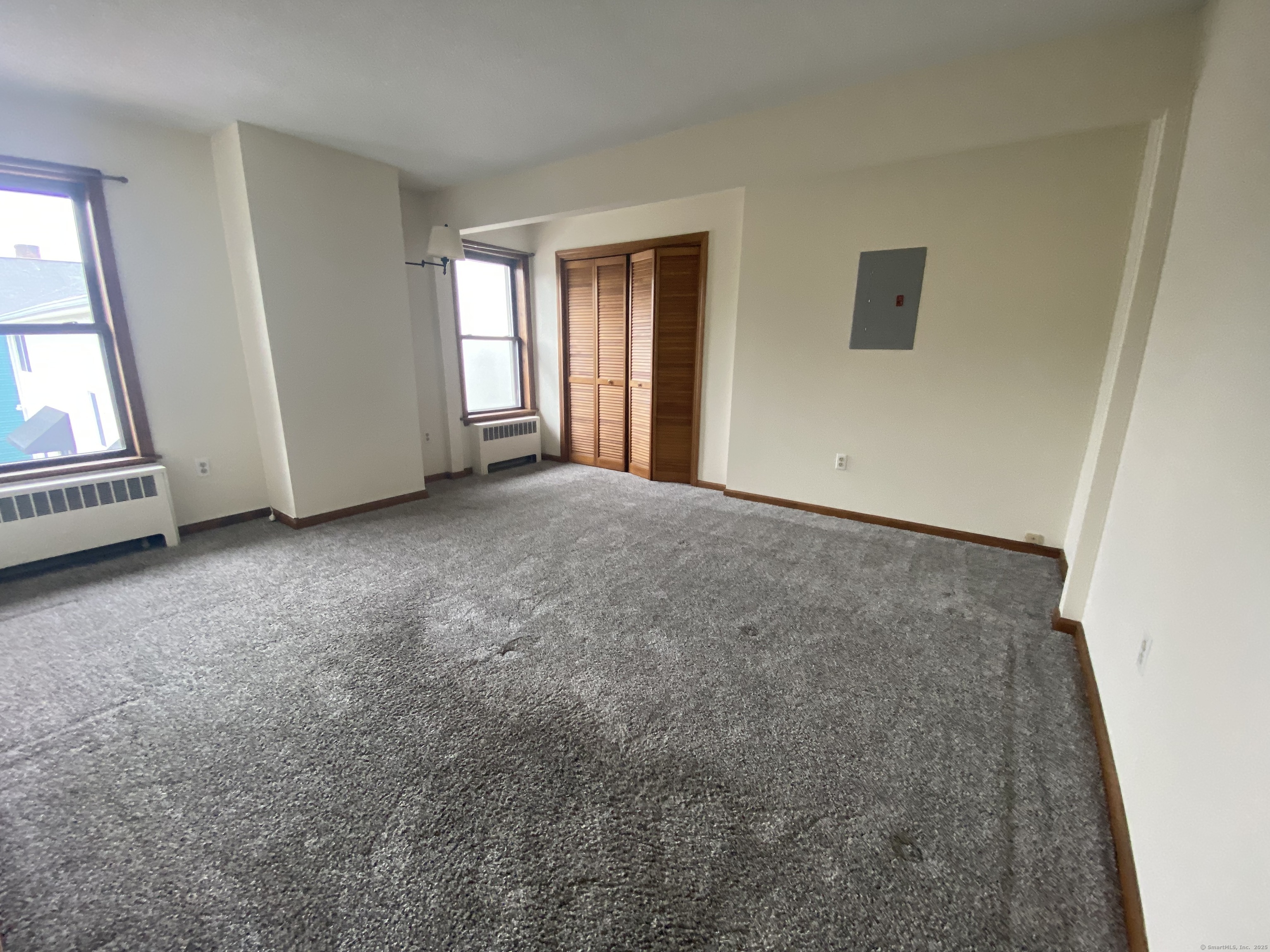 Cromwell, Connecticut 06416, United States, 2 Bedrooms Bedrooms, ,1 BathroomBathrooms,Residential,Pending,153920