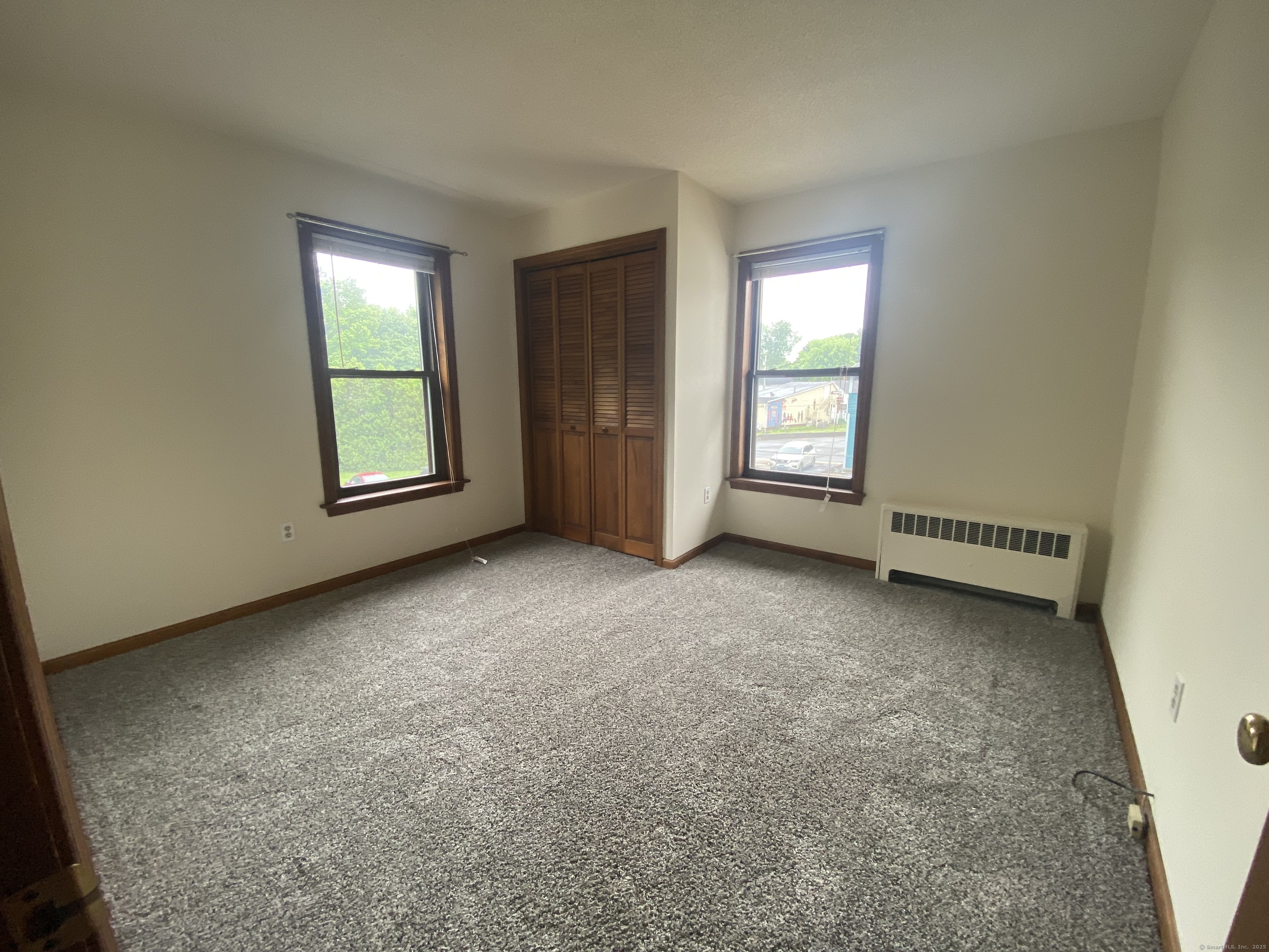 Cromwell, Connecticut 06416, United States, 2 Bedrooms Bedrooms, ,1 BathroomBathrooms,Residential,Pending,153920