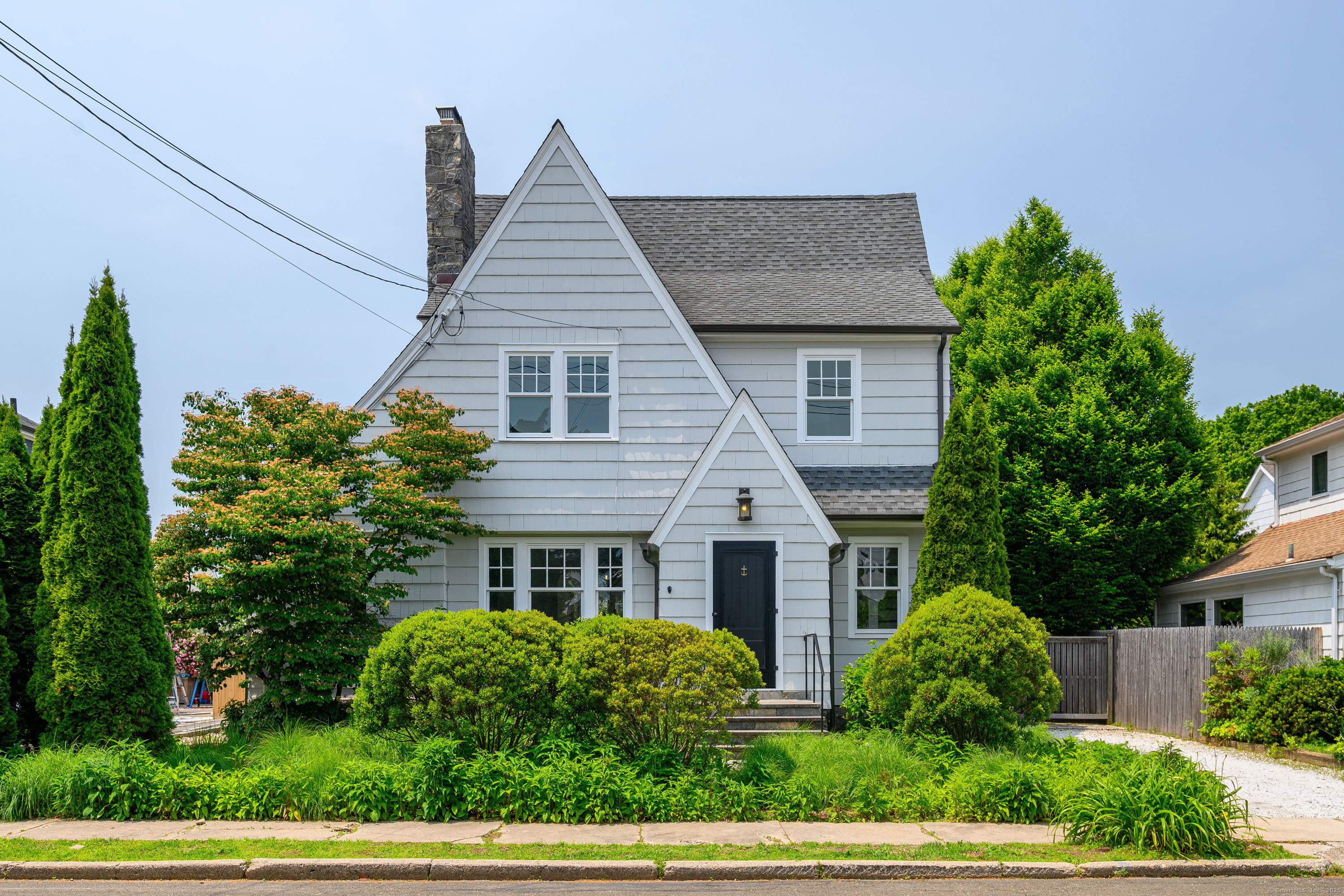 Property for Sale at Quintard Avenue, Norwalk, Connecticut - Bedrooms: 3 
Bathrooms: 2 
Rooms: 7  - $999,000
