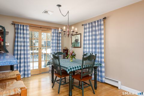 Tiny photo for 43 Roxbury Court, East Lyme, CT 06357 (MLS # 24145272)