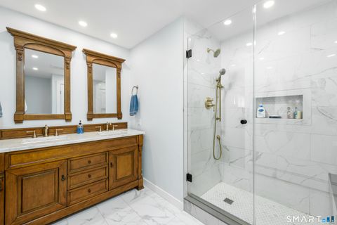 Tiny photo for 43 Roxbury Court, East Lyme, CT 06357 (MLS # 24145272)