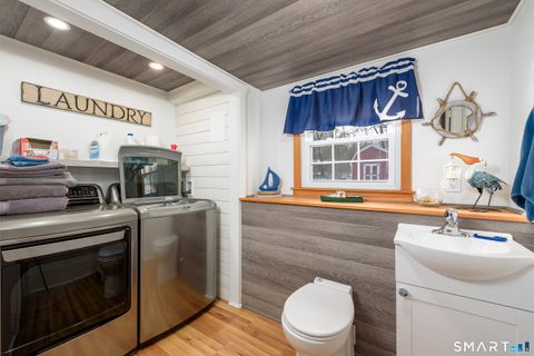 Tiny photo for 43 Roxbury Court, East Lyme, CT 06357 (MLS # 24145272)