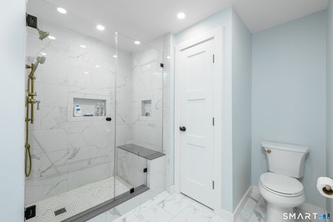 Tiny photo for 43 Roxbury Court, East Lyme, CT 06357 (MLS # 24145272)