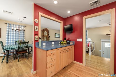 Tiny photo for 43 Roxbury Court, East Lyme, CT 06357 (MLS # 24145272)