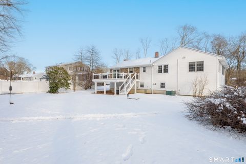 Tiny photo for 43 Roxbury Court, East Lyme, CT 06357 (MLS # 24145272)