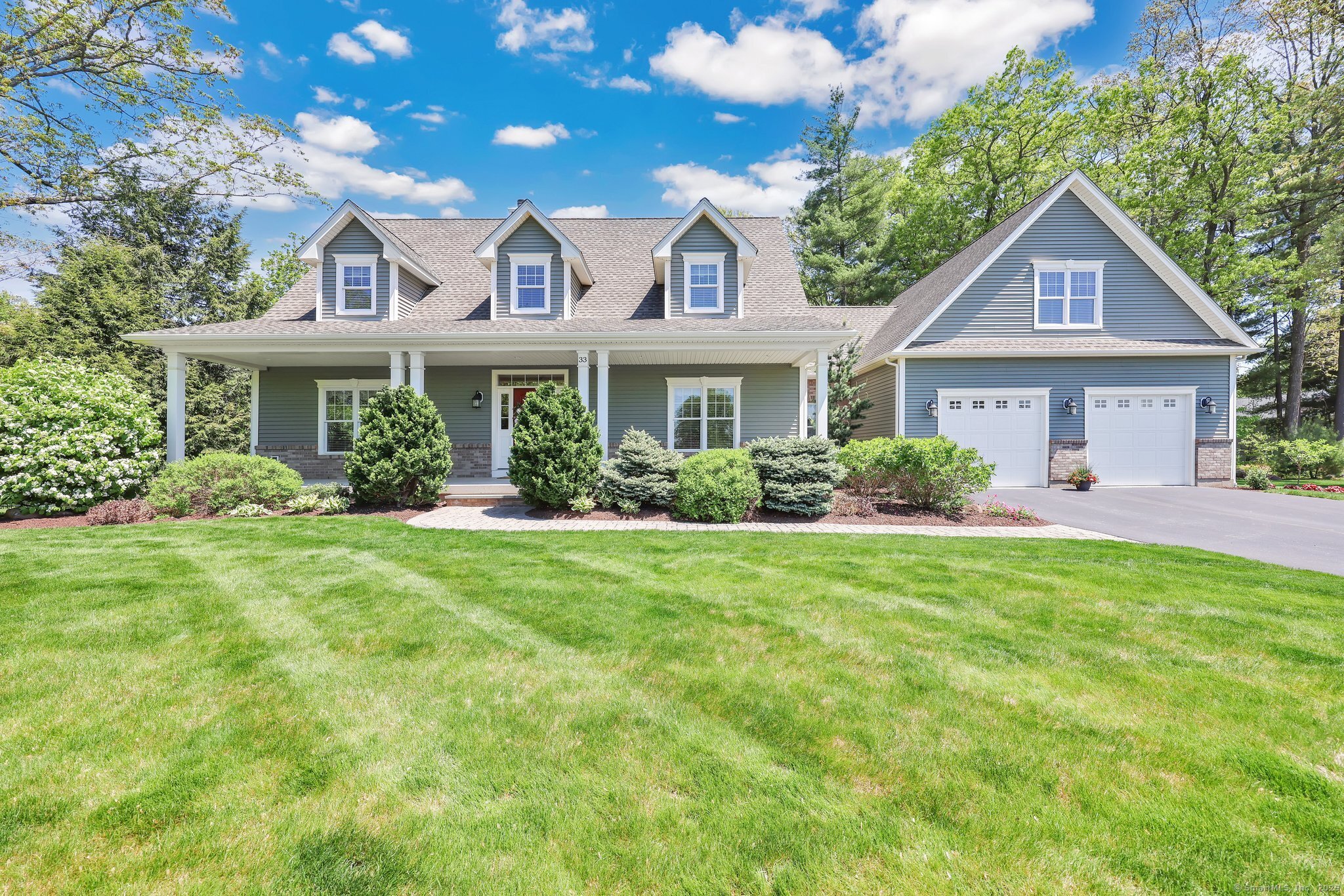 Property for Sale at Ellsworth Lane, Ellington, Connecticut - Bedrooms: 3 
Bathrooms: 3 
Rooms: 7  - $749,900