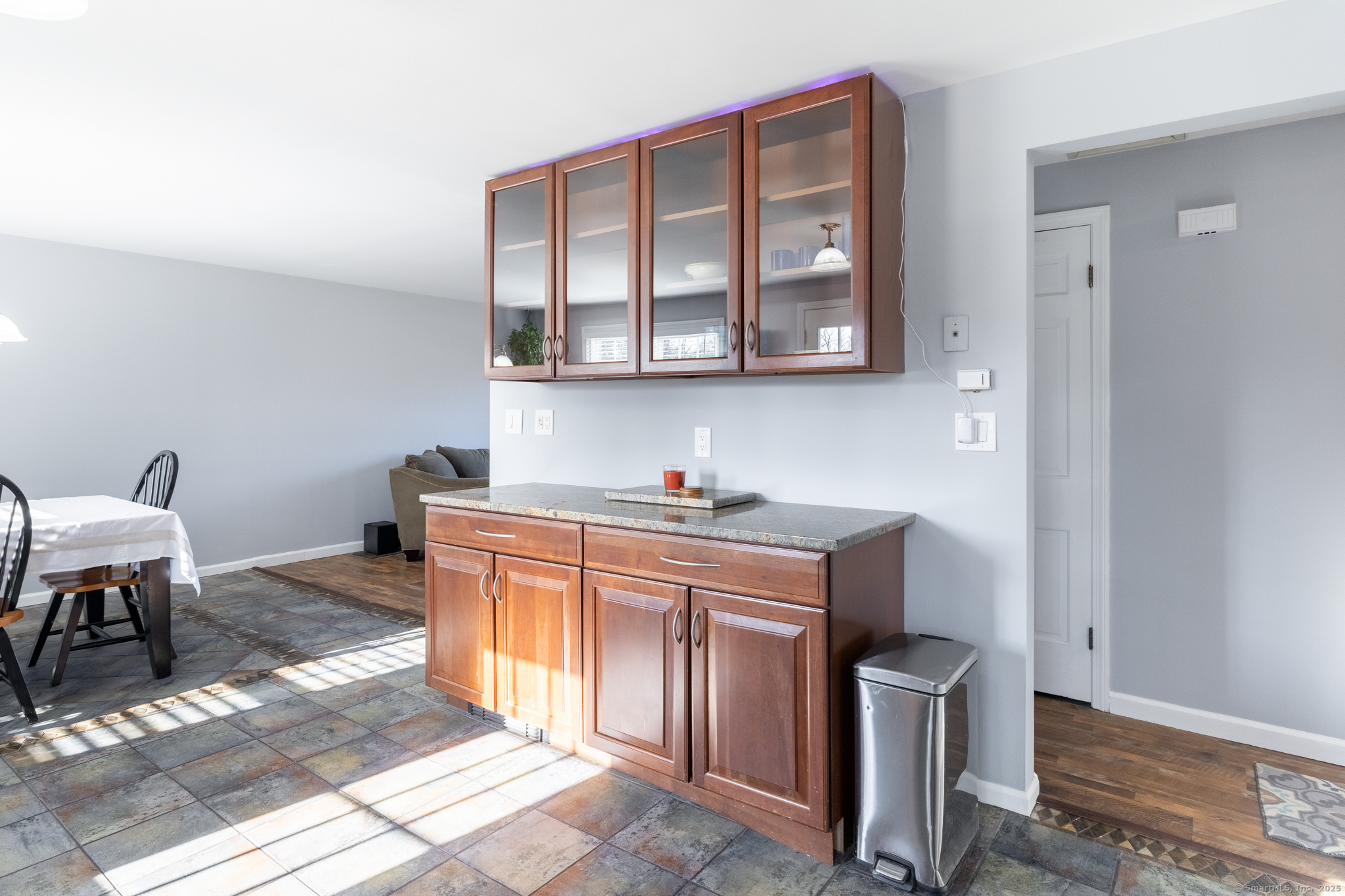 Harwinton, Connecticut 06791, United States, 3 Bedrooms Bedrooms, ,2 BathroomsBathrooms,Residential,Pending,86536