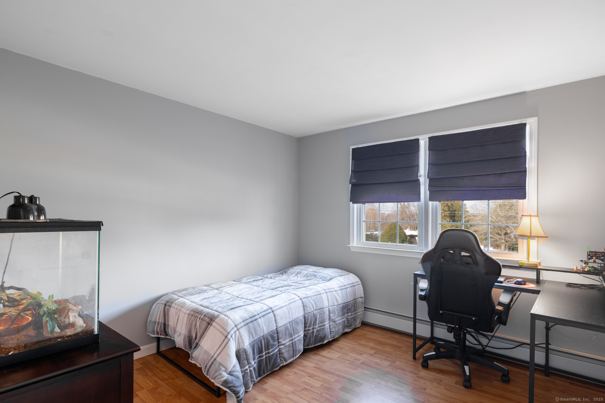 Harwinton, Connecticut 06791, United States, 3 Bedrooms Bedrooms, ,2 BathroomsBathrooms,Residential,Pending,86536