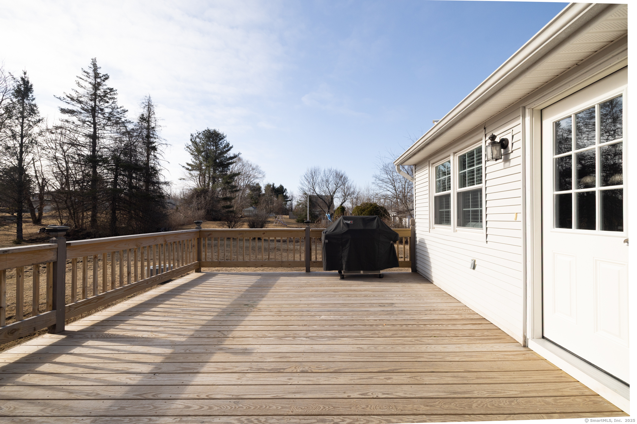 Harwinton, Connecticut 06791, United States, 3 Bedrooms Bedrooms, ,2 BathroomsBathrooms,Residential,Pending,86536