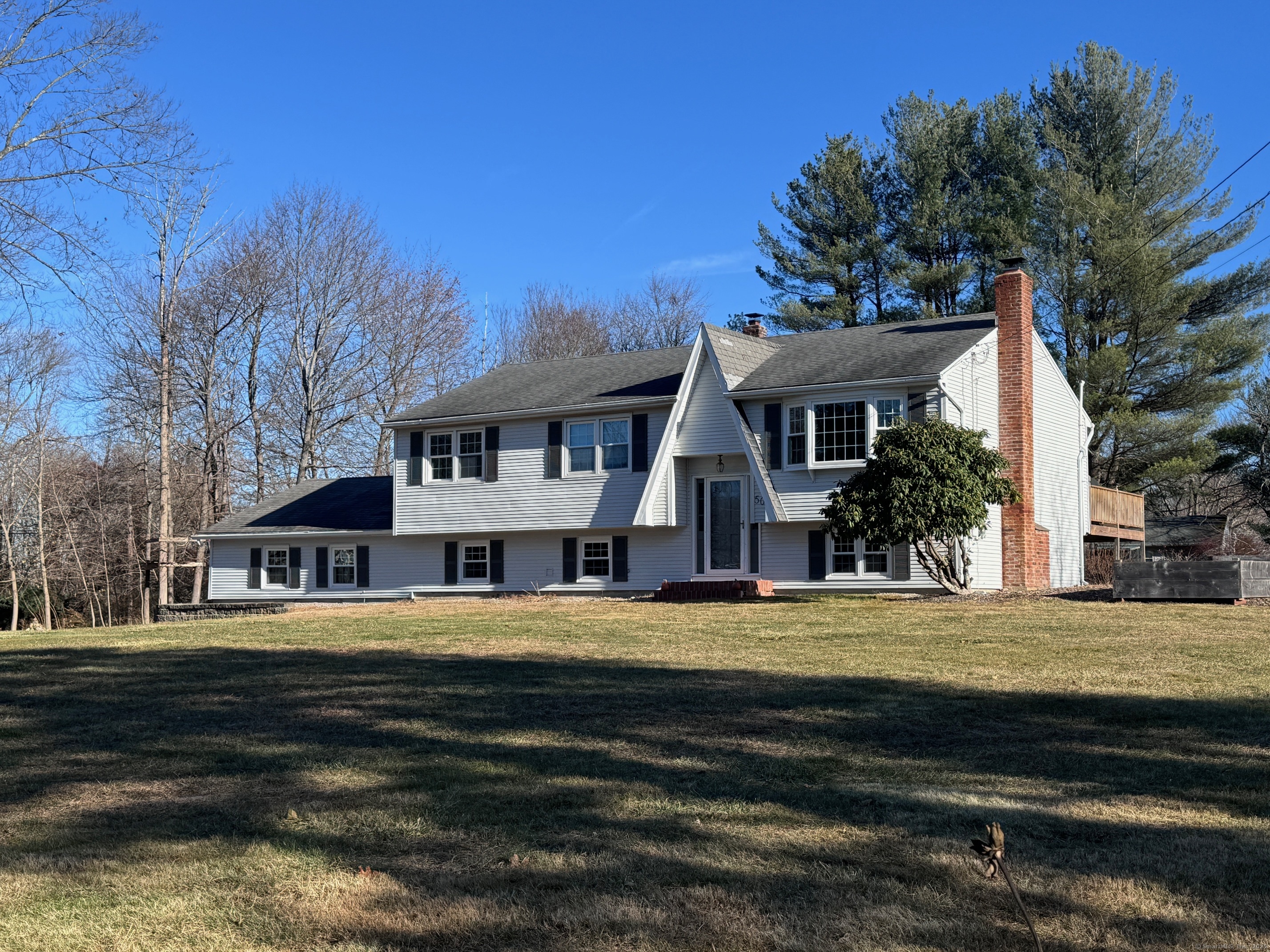 Windmill Road, Harwinton, Connecticut - 3 Bedrooms  
2 Bathrooms  
7 Rooms - 