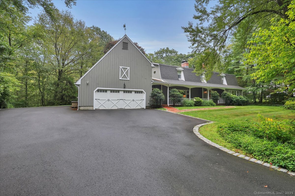 200 North Farm Road