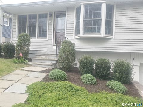 Photo of 42 County Street, Norwalk, CT 06851 (MLS # 24170573)