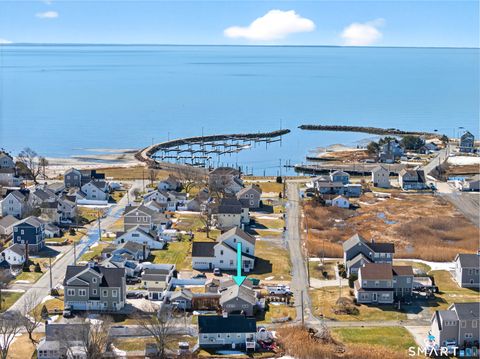 2 Pequot Trail Old Saybrook CT 06475