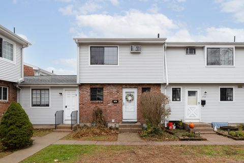 Photo of 30 Woodglen Drive #7A1, Waterbury, CT 06705 (MLS # 24142335)