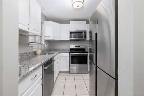 Tiny photo for 30 Woodglen Drive #7A1, Waterbury, CT 06705 (MLS # 24142335)