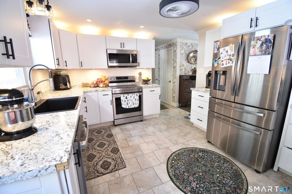 Photo of 88 Barlow Street, Bristol, CT 06010 (MLS # 24147595)