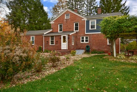 A home in South Windsor