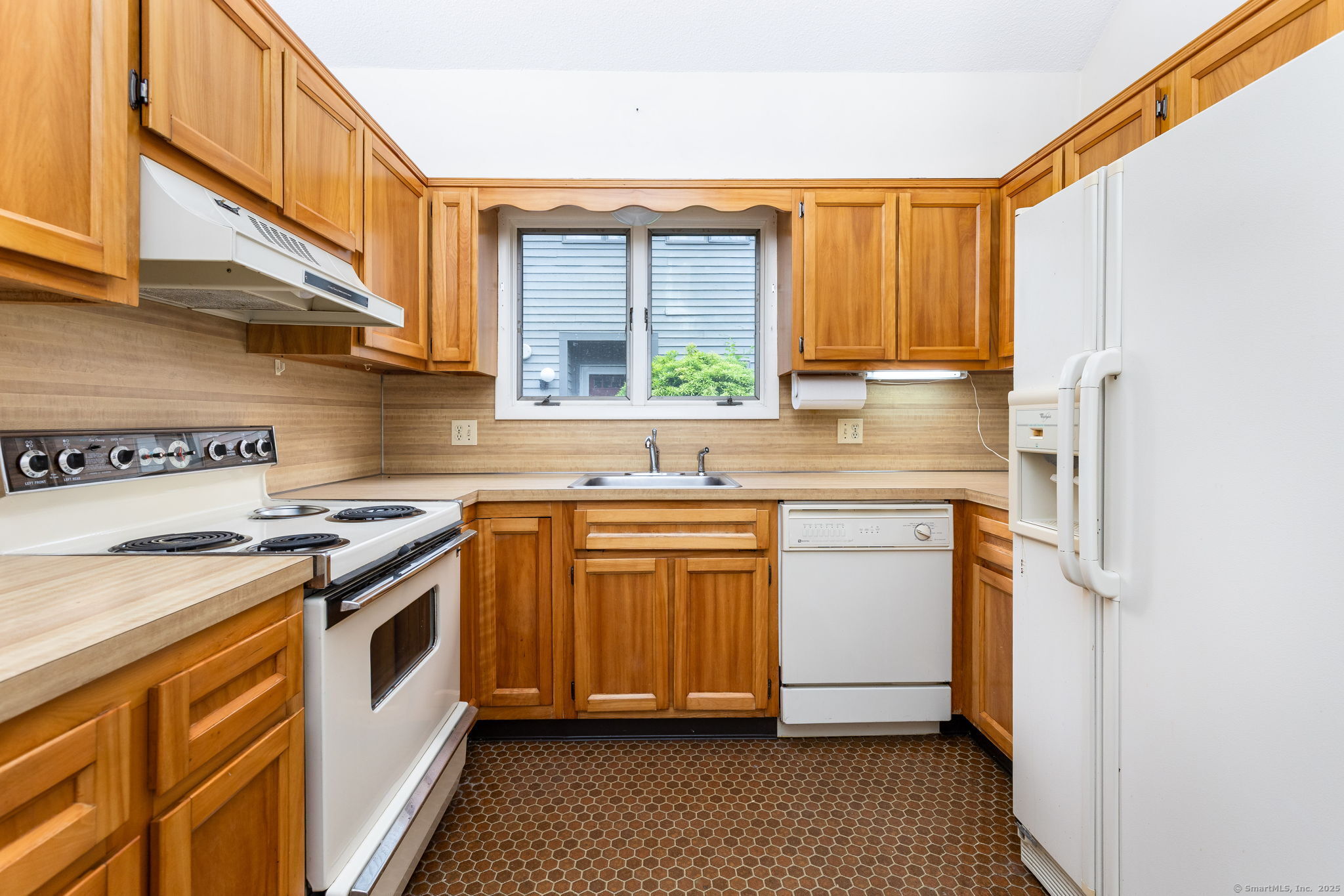 23A Yankee Glen Drive #23A, Madison, Connecticut image 7